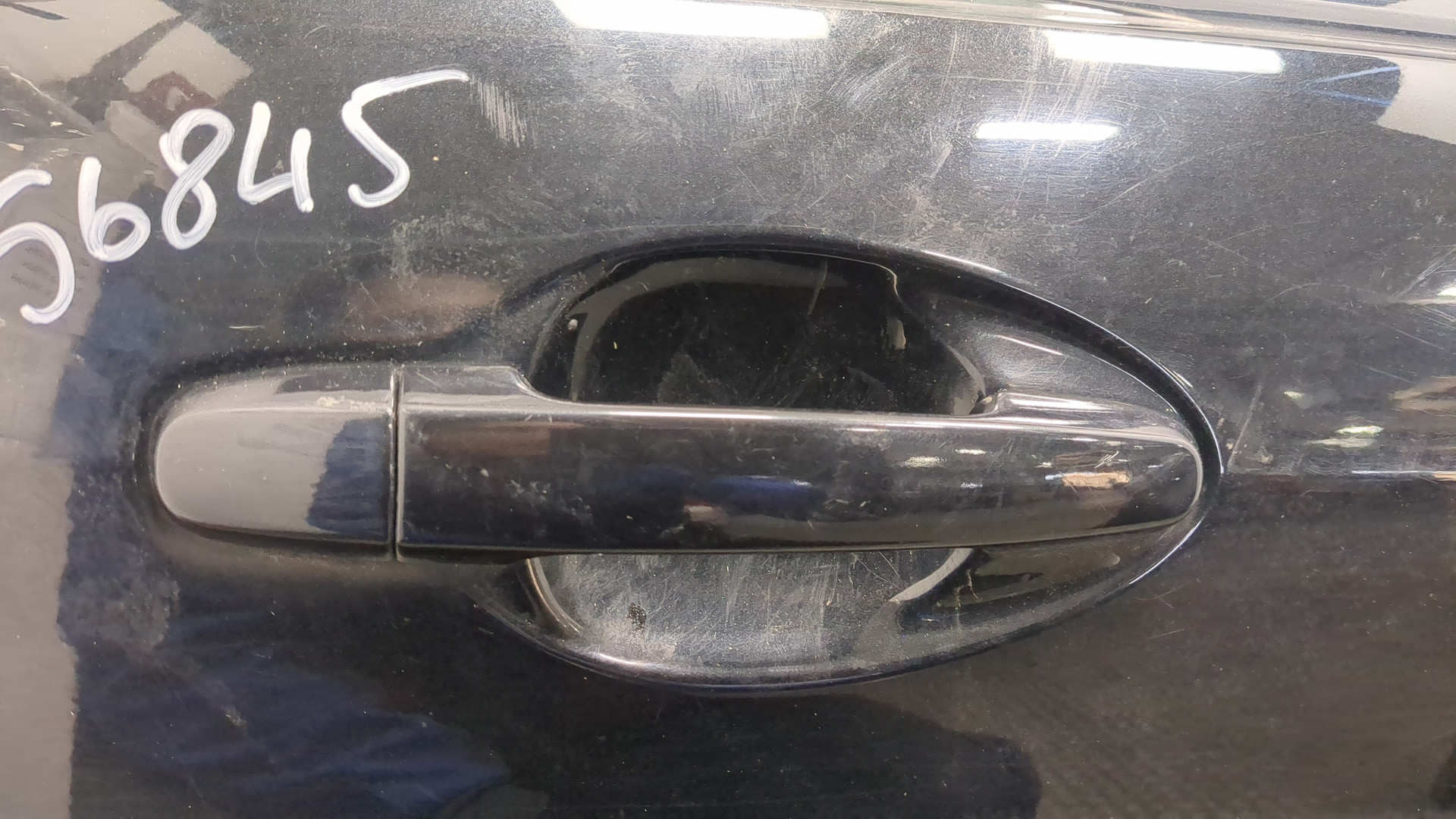 Дверь задняя правая