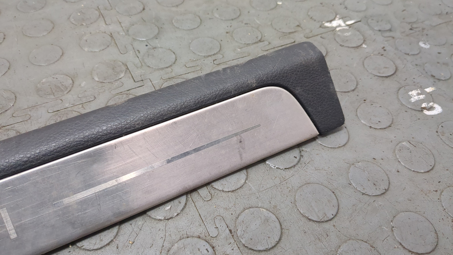 Накладка на порог