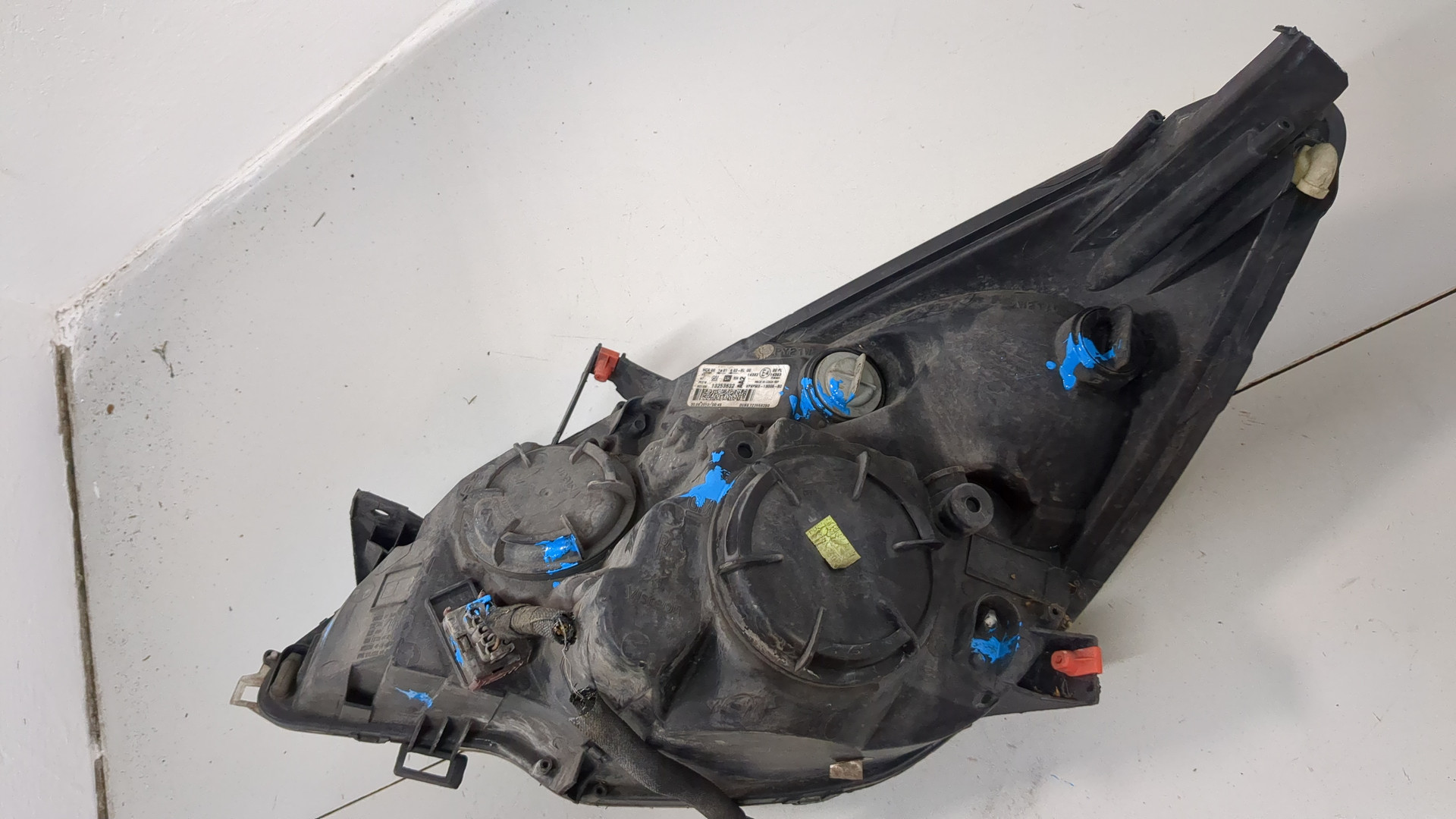 Фара правая