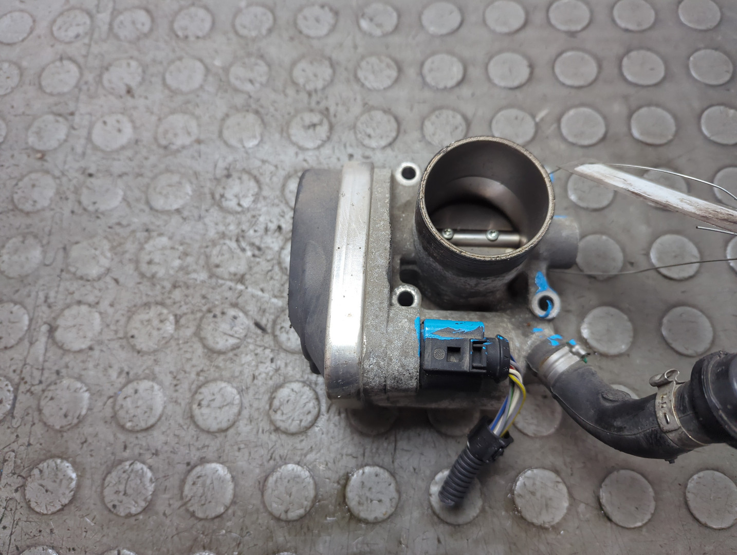 Заслонка дроссельная электрическая