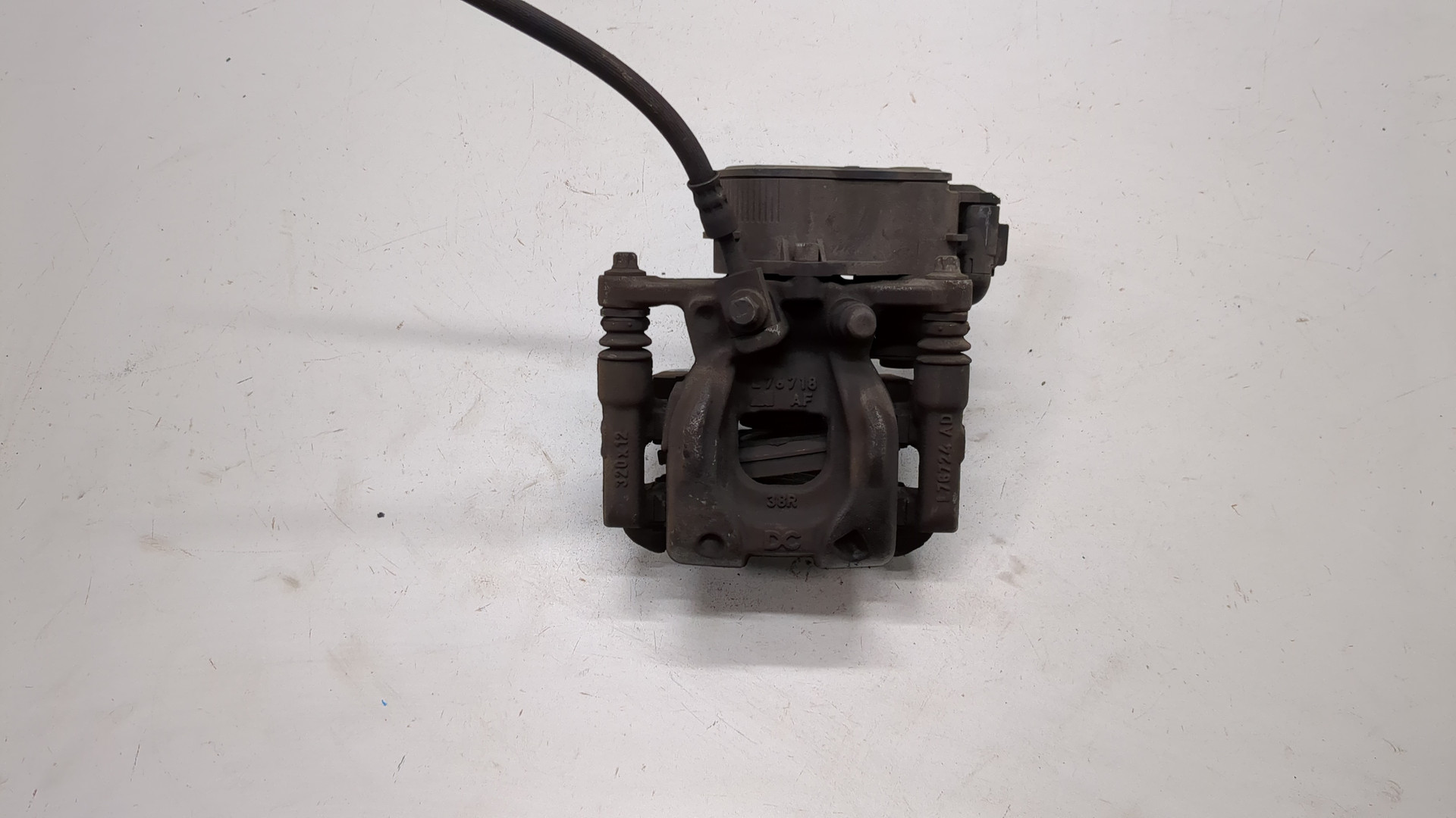 Суппорт задний правый