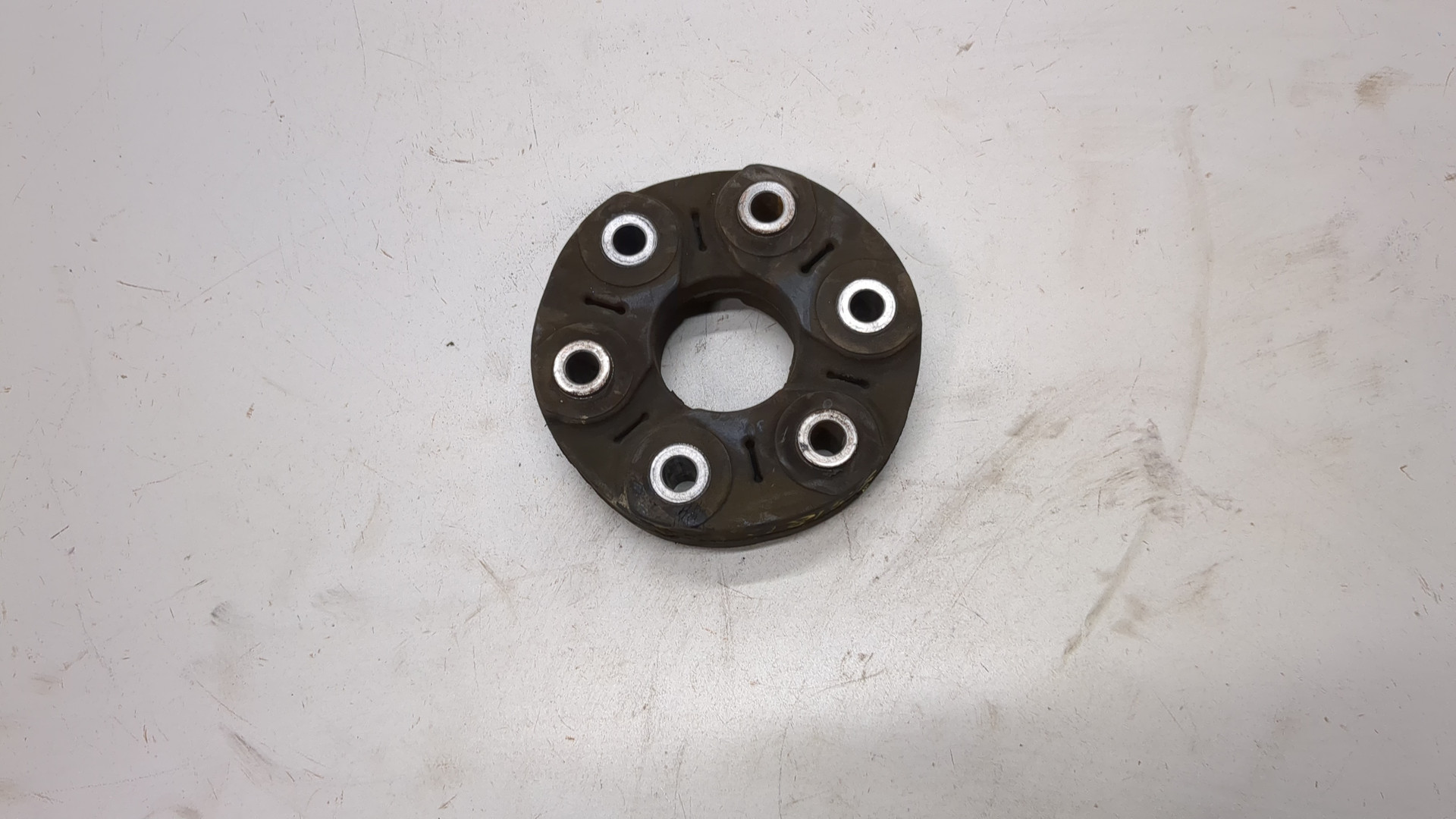 Муфта эластичная карданного вала