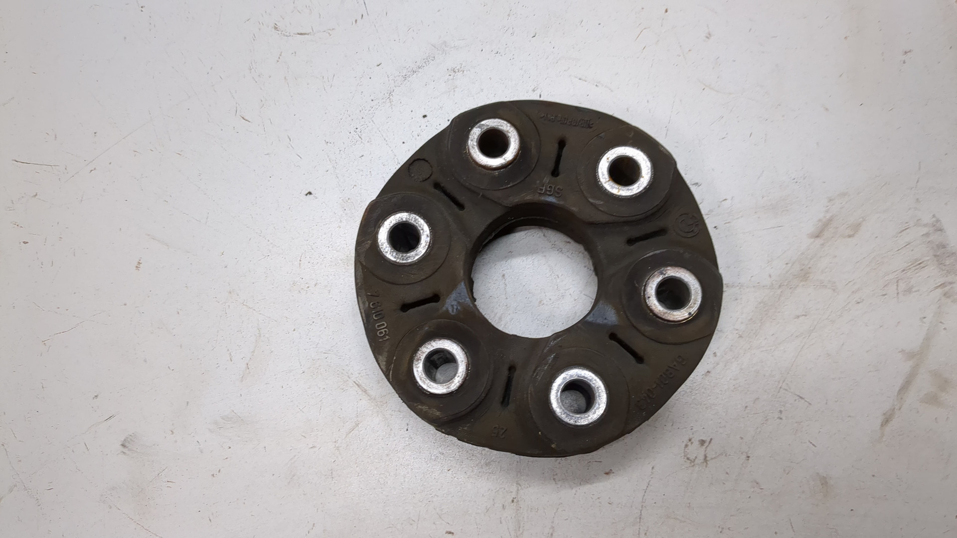 Муфта эластичная карданного вала