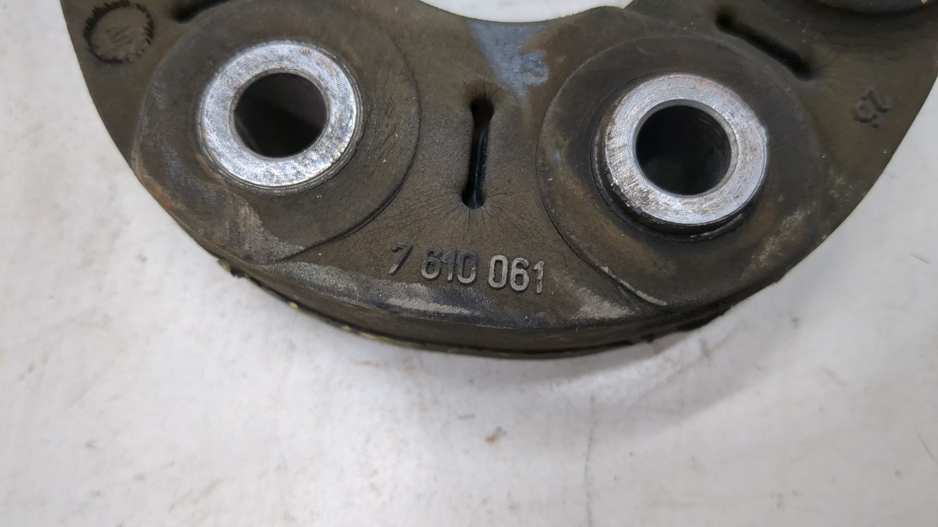 Муфта эластичная карданного вала