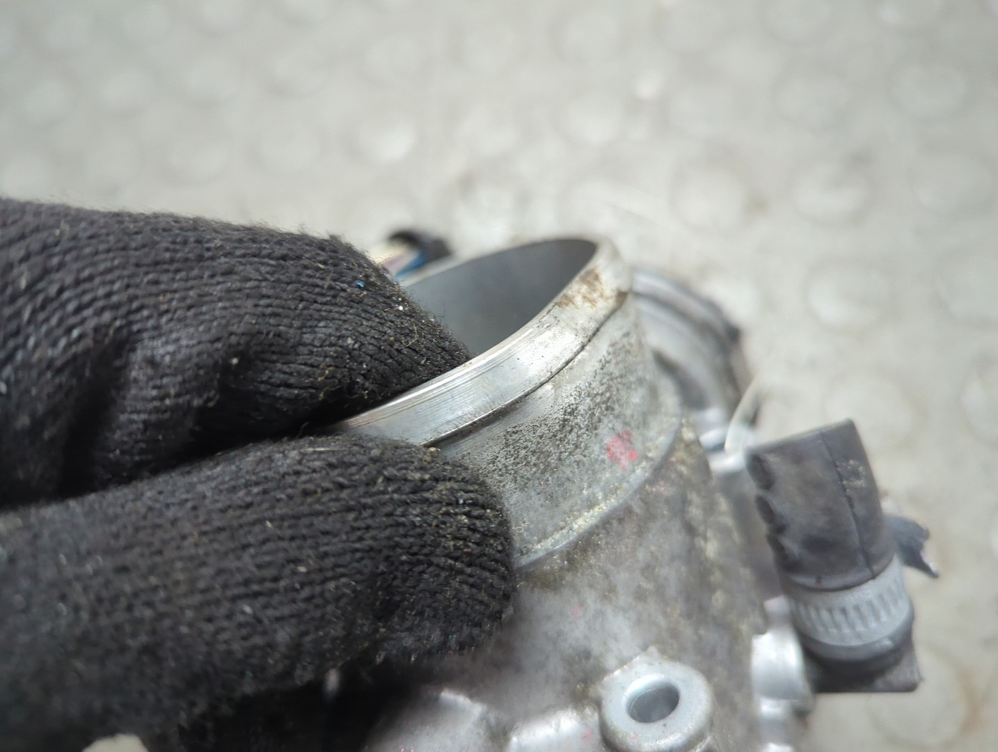 Заслонка дроссельная электрическая