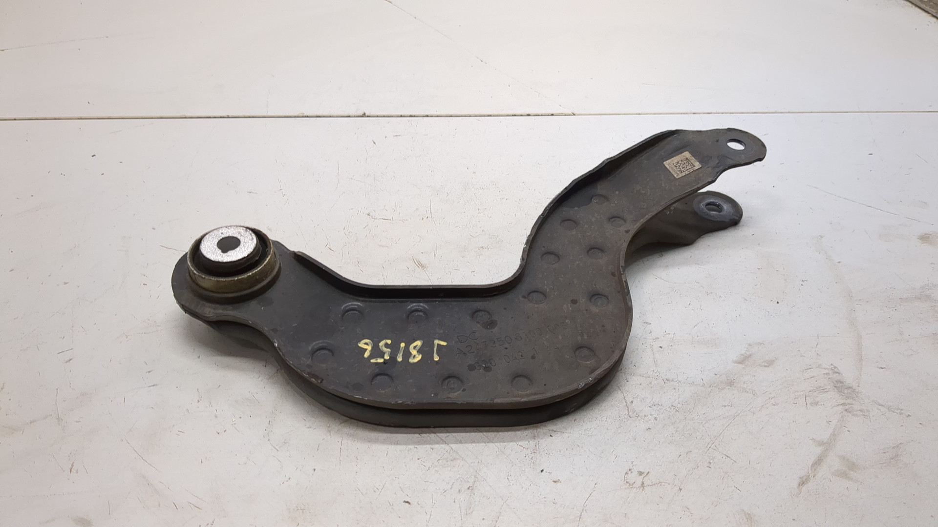 Рычаг задний