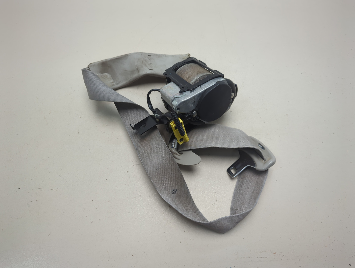 Ремень безопасности