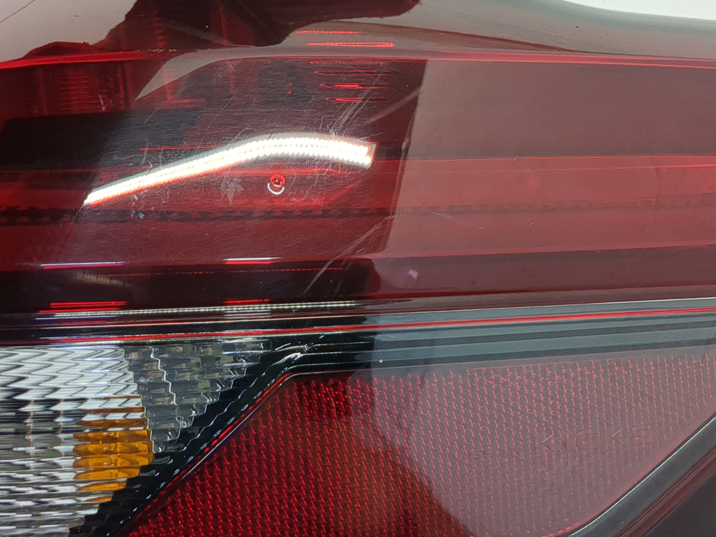 Фонарь задний правый