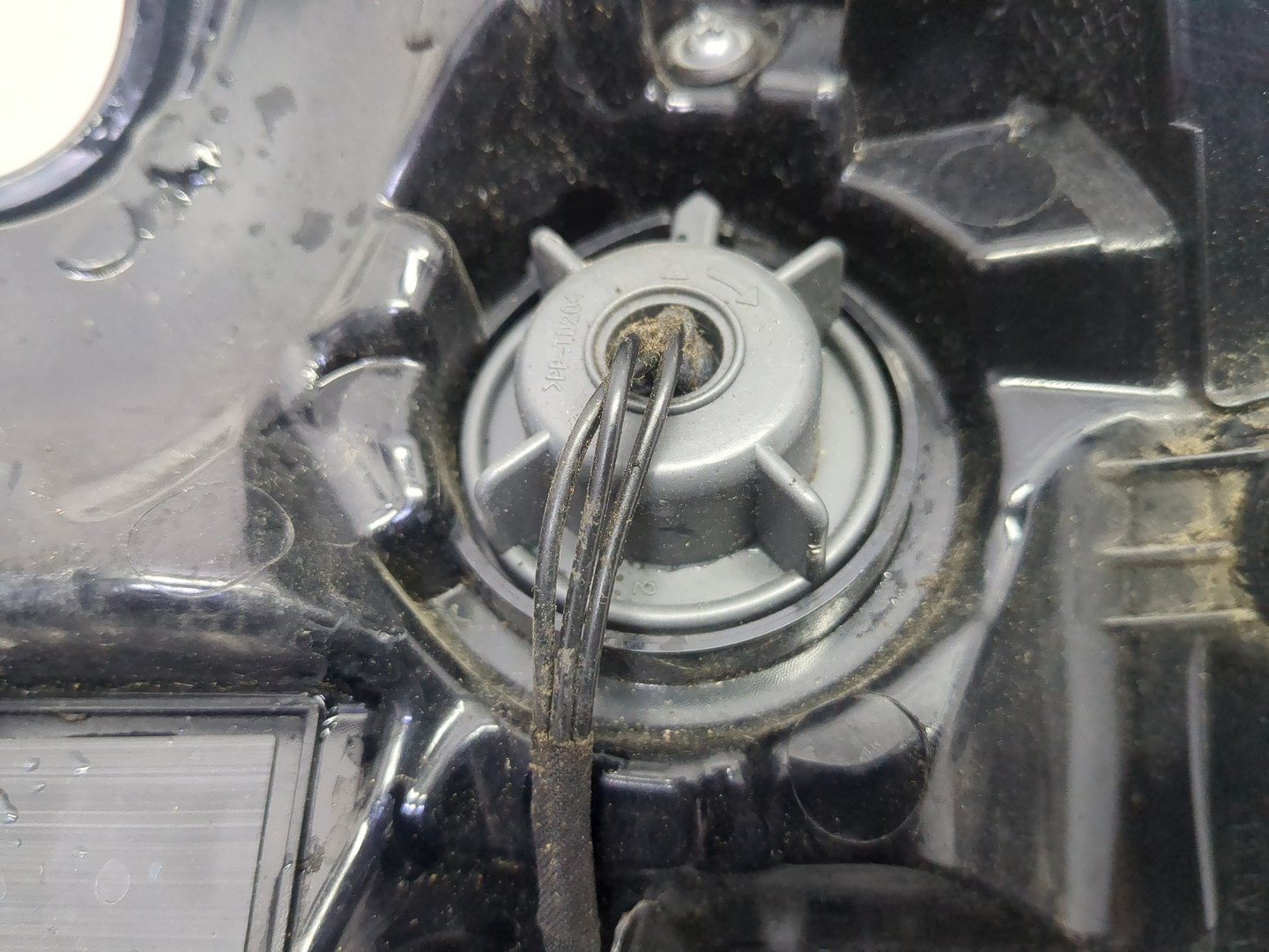 Фонарь задний правый