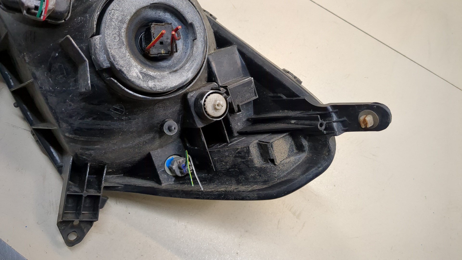 Фара правая