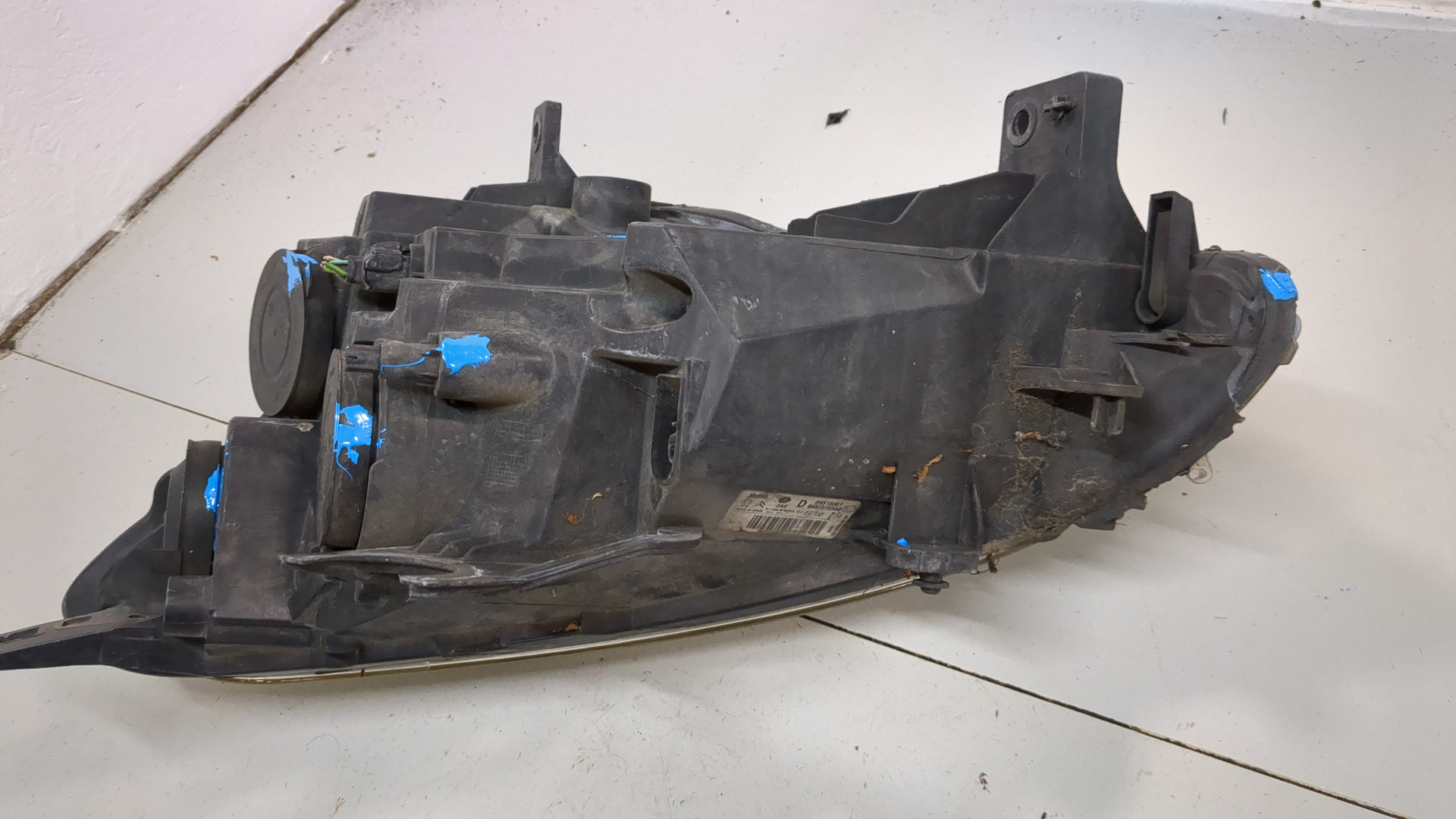 Фара правая