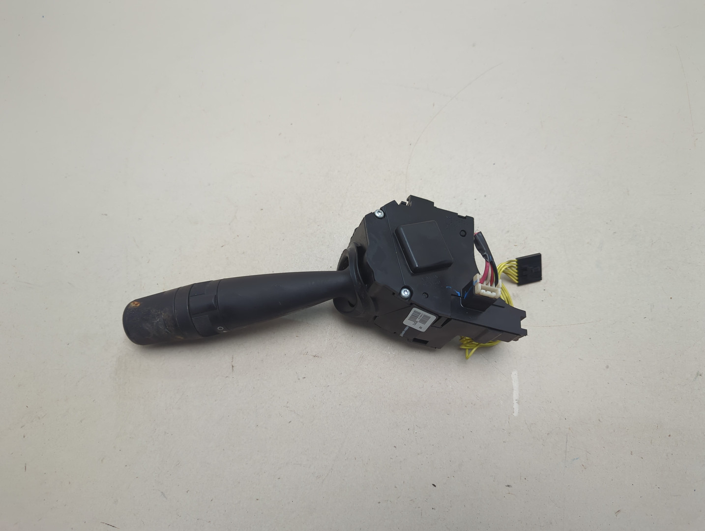 Переключатель поворотов подрулевой