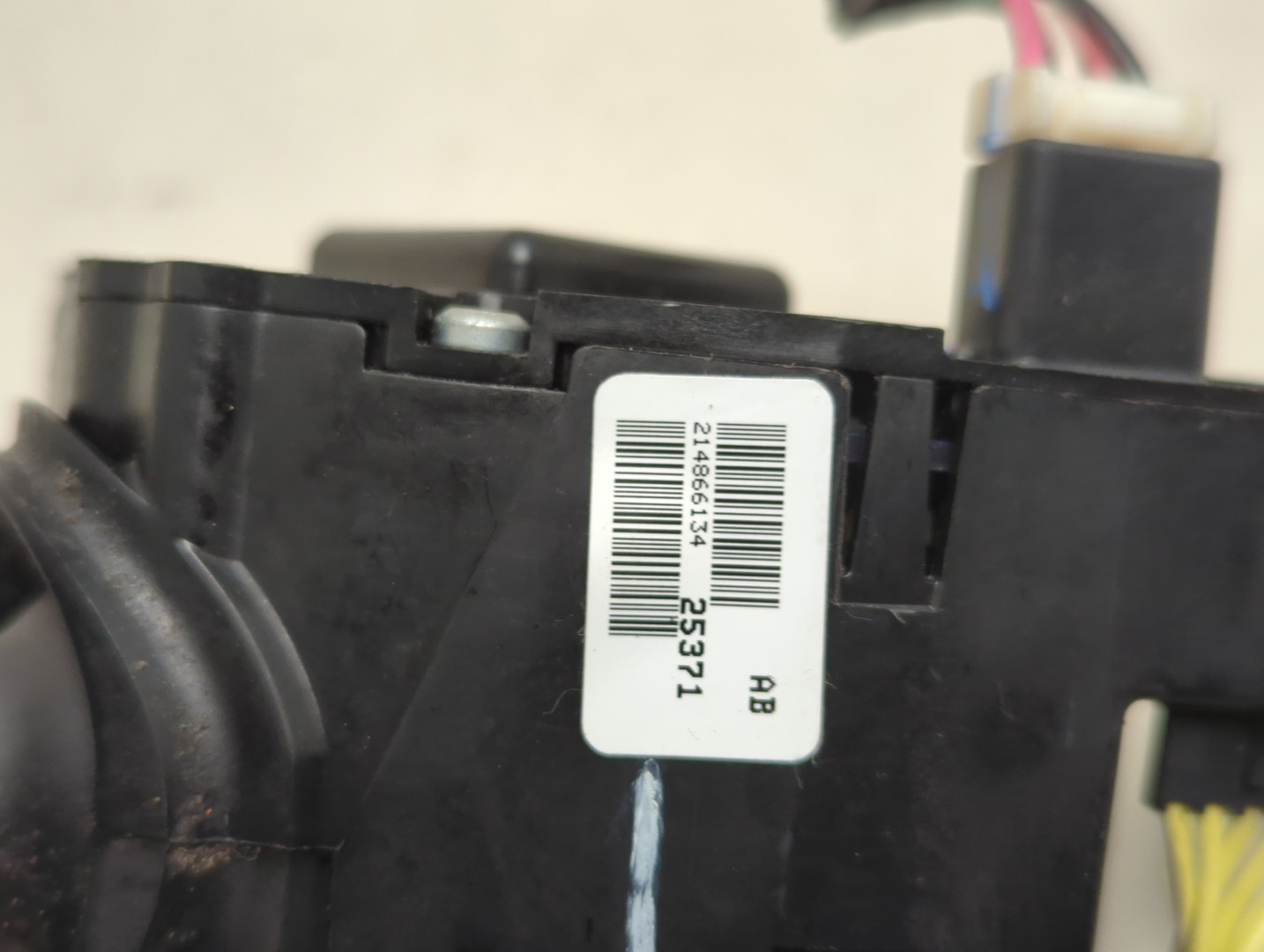 Переключатель поворотов подрулевой