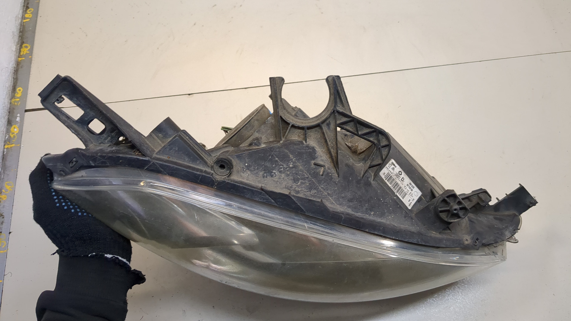 Фара правая