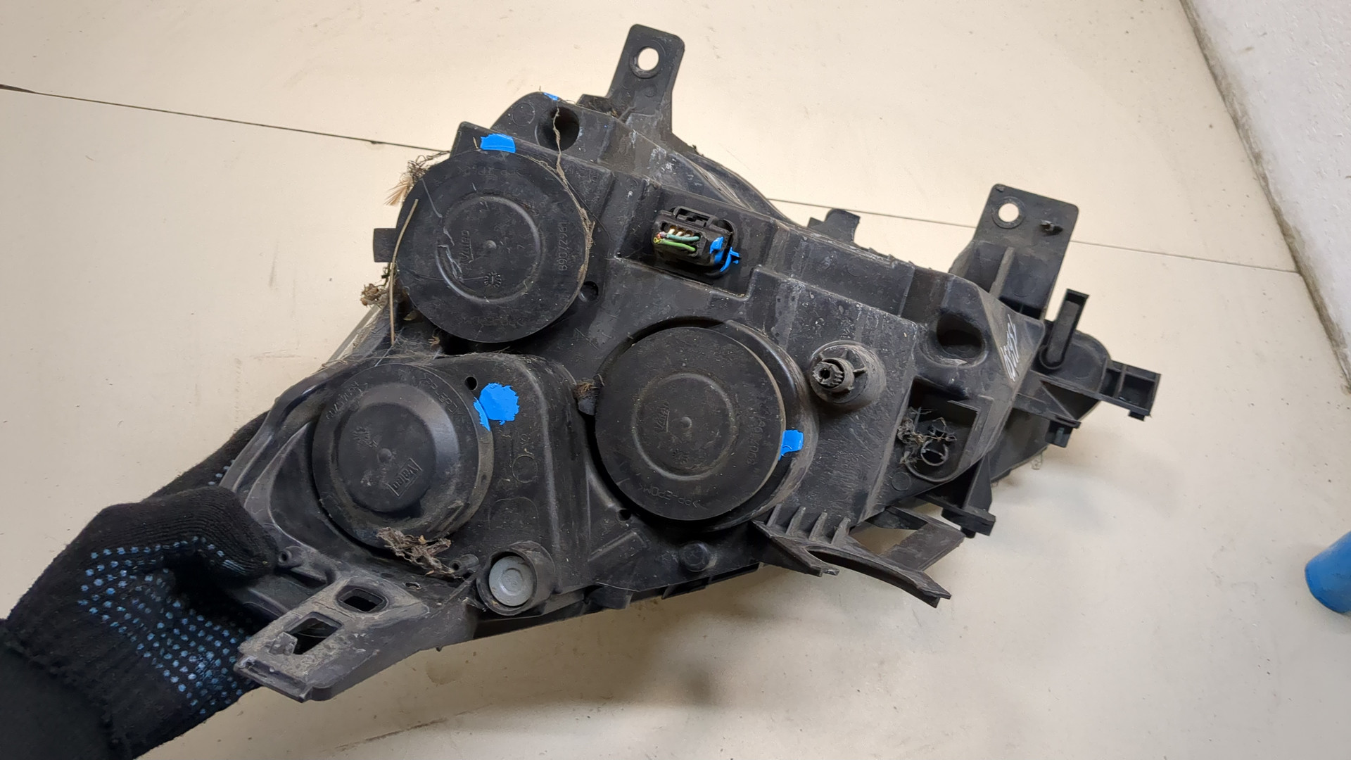 Фара правая