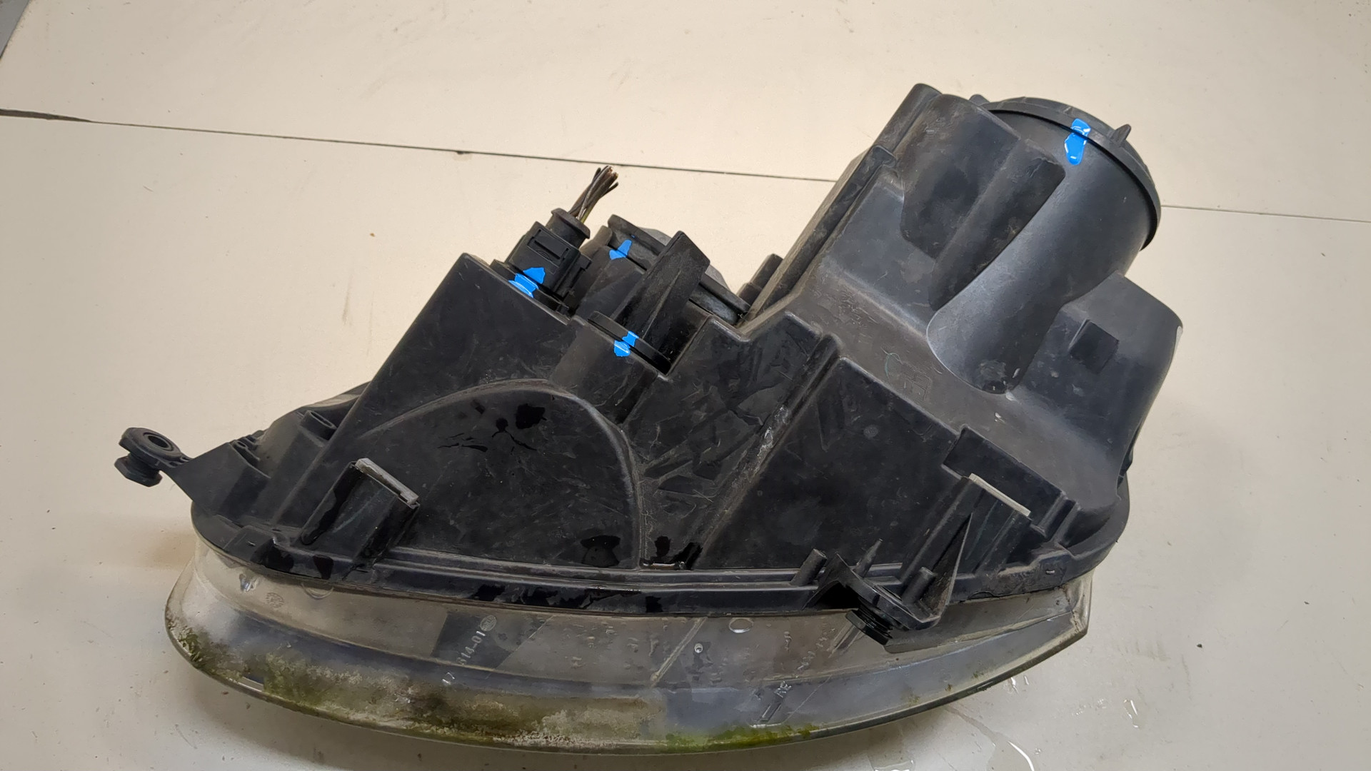 Фара правая