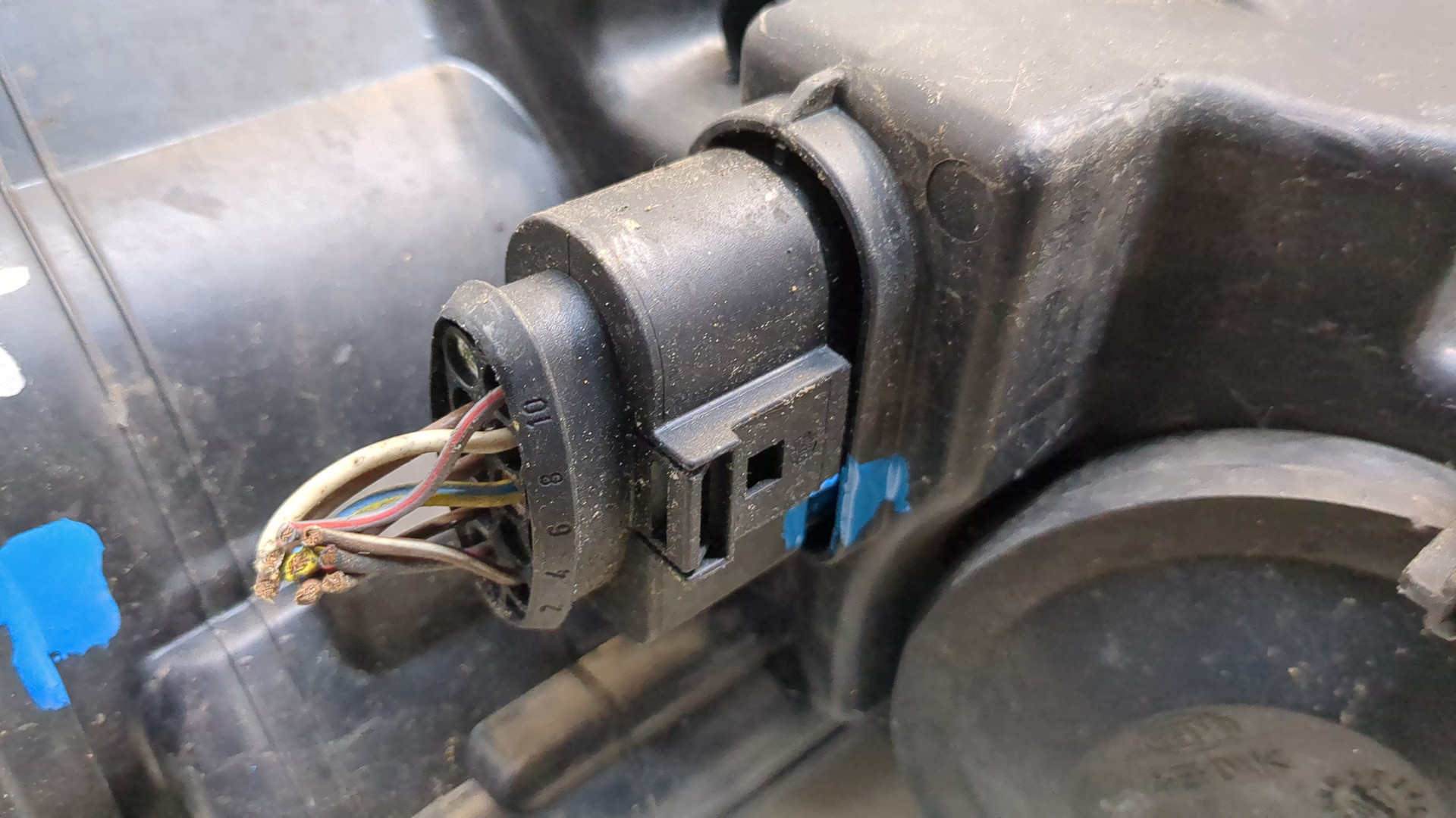 Фара правая