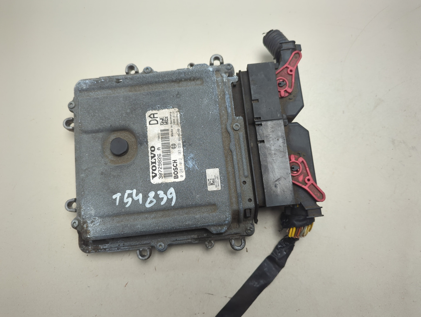 Блок управления двигателем