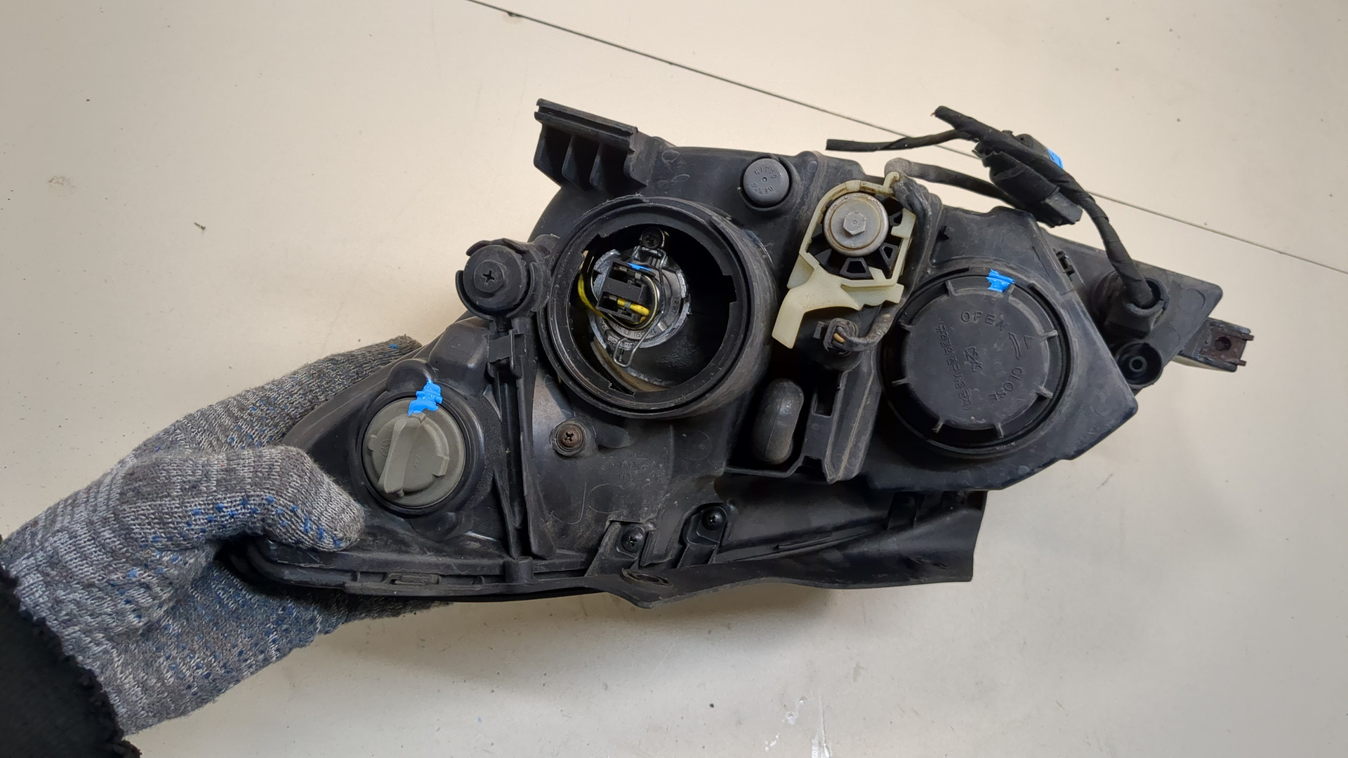 Фара правая