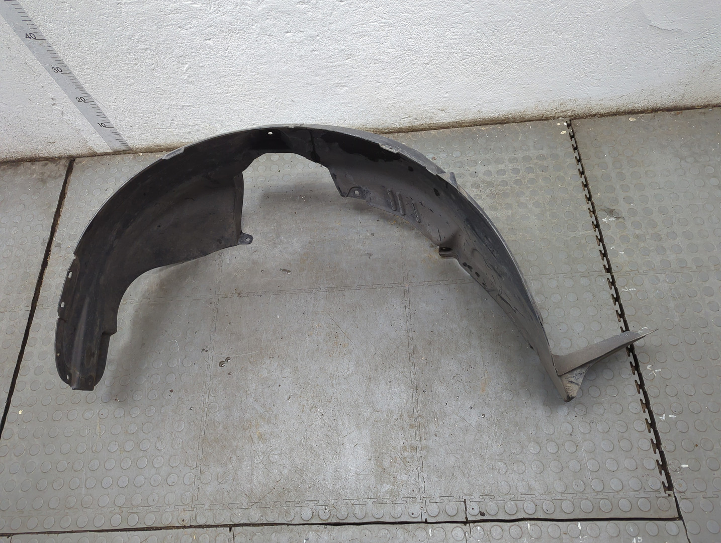 Локер передний правый