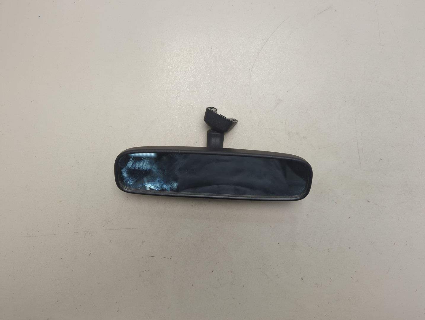 Зеркало заднего вида