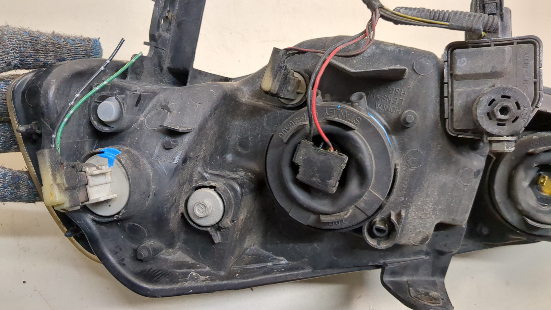 Фара правая