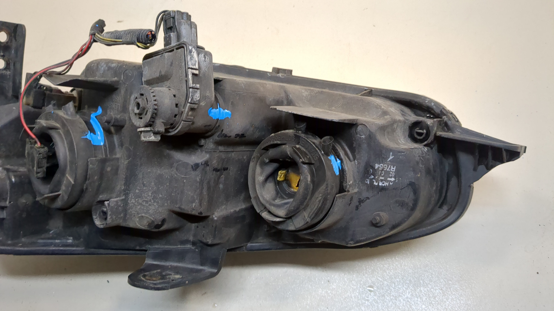 Фара правая