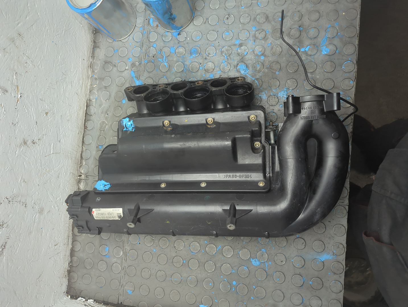 Коллектор впускной