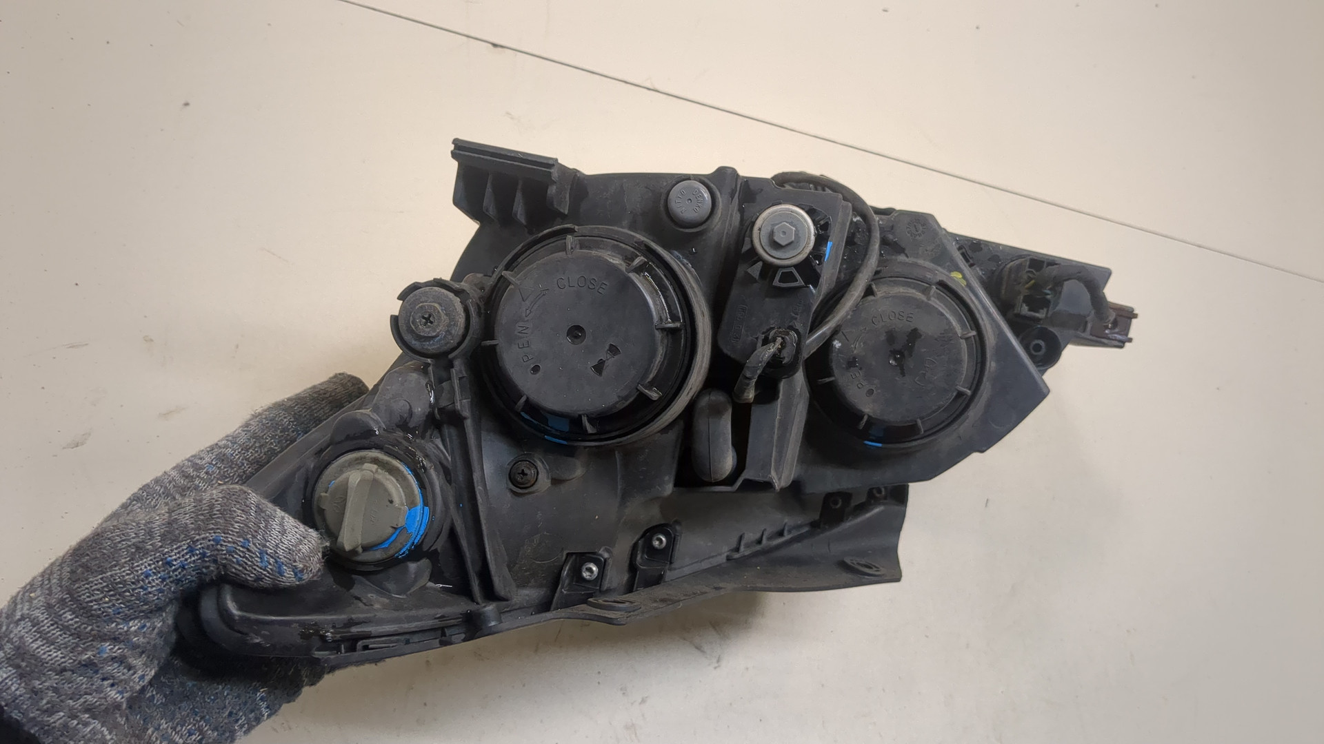 Фара правая