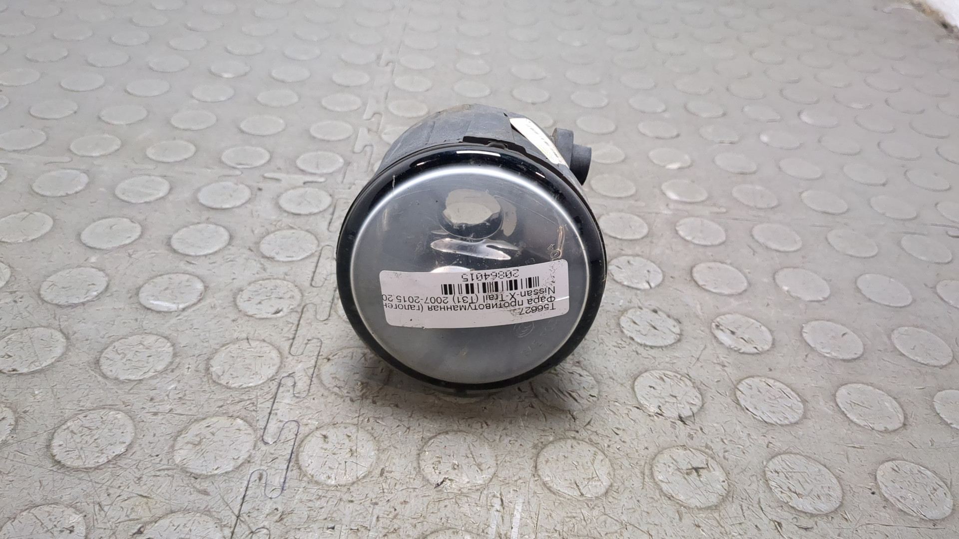 Фара противотуманная левая