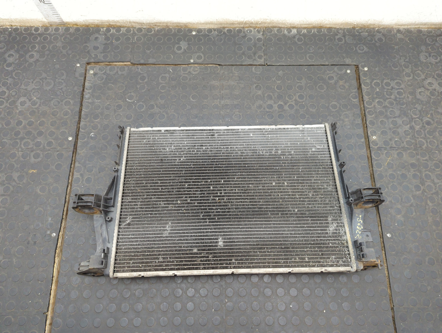 Радиатор охлаждения двигателя основной