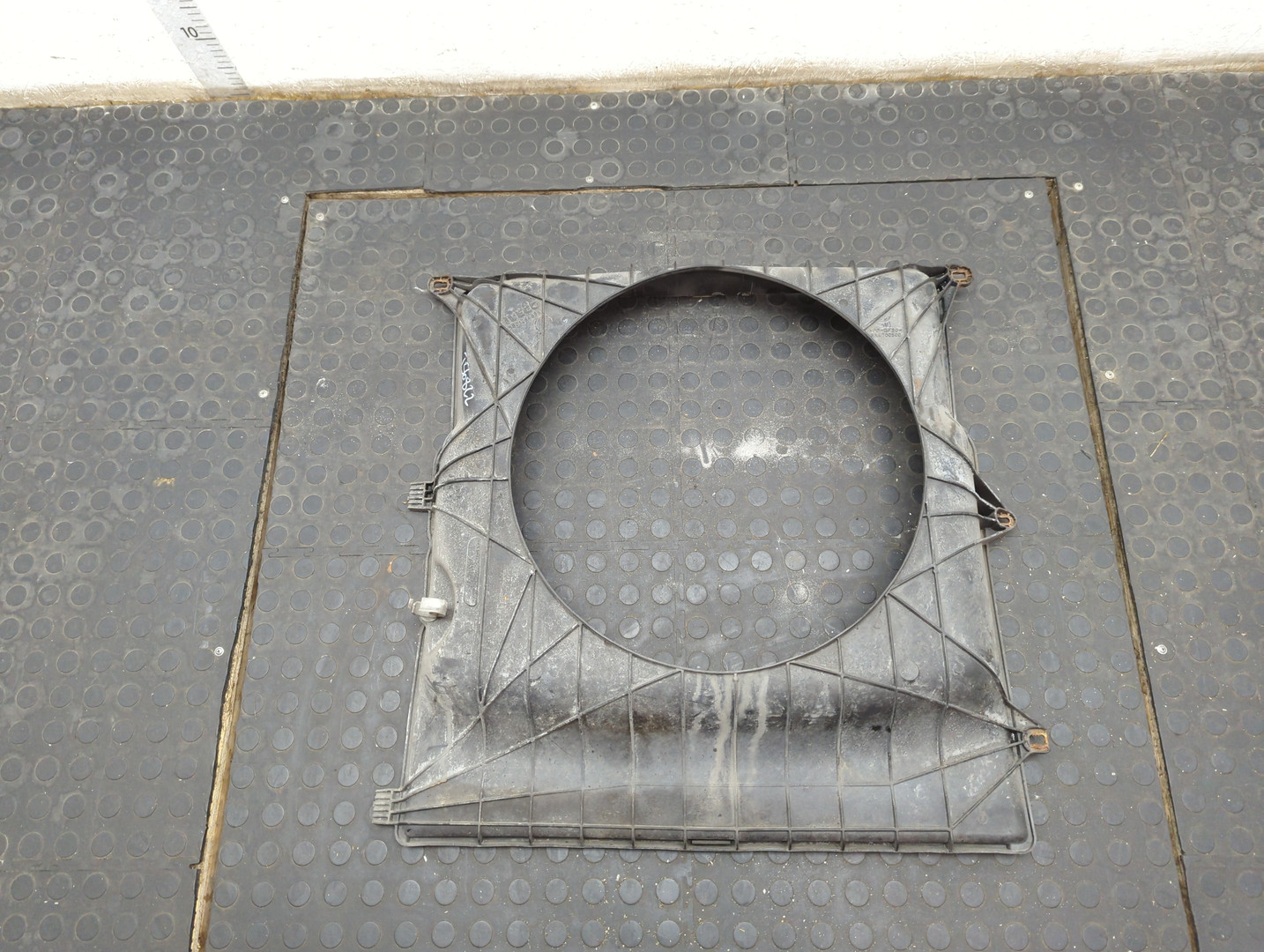 Диффузор вентилятора