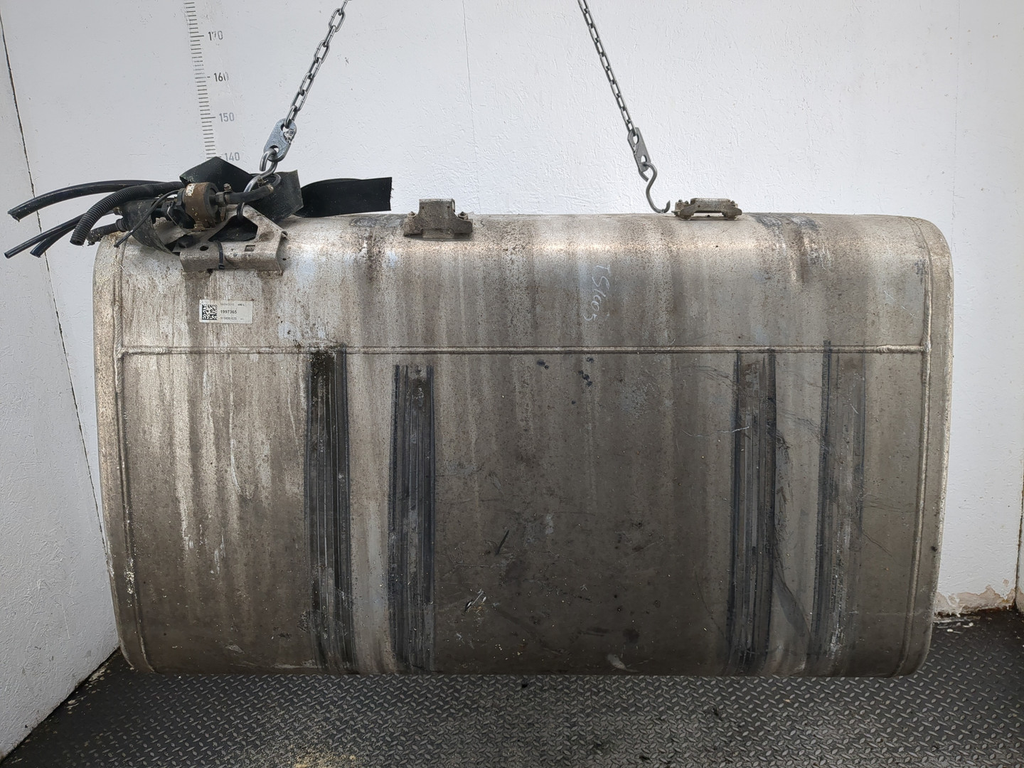 Бак топливный