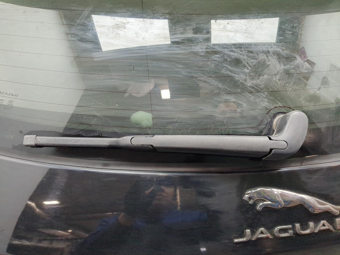 Дверь багажника