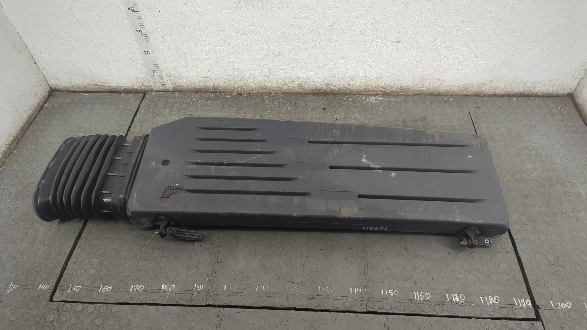 Воздухозаборник (внутри)