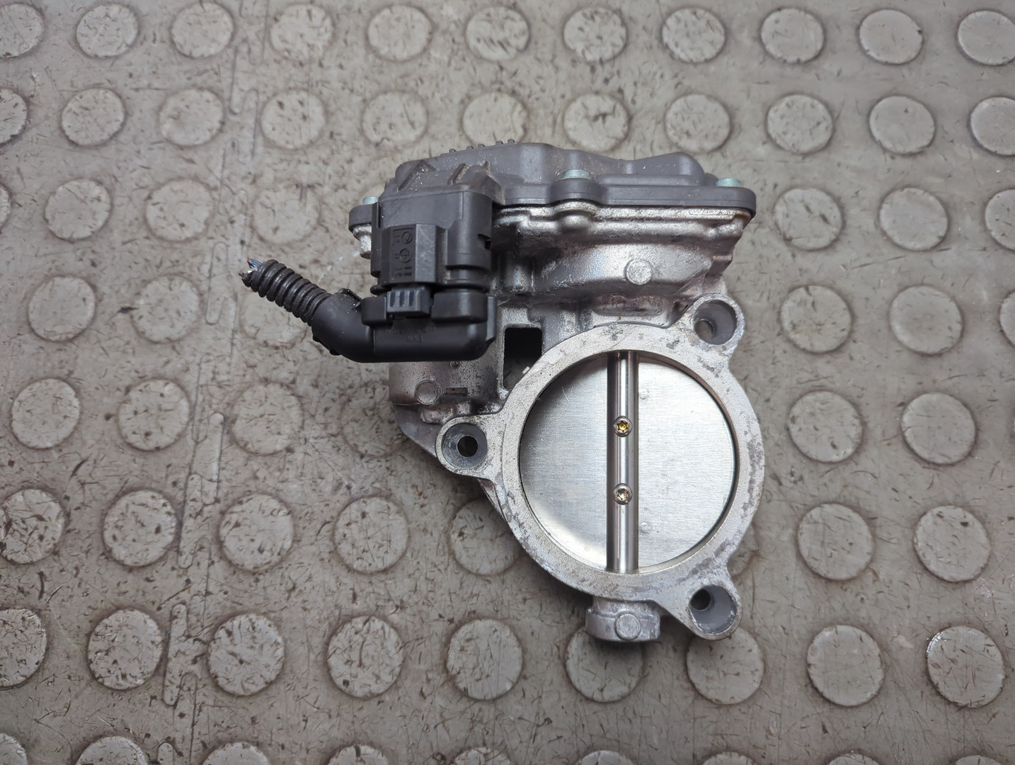 Заслонка дроссельная электрическая