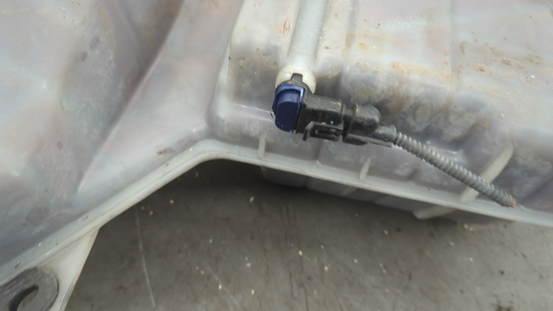 Бачок расширительный