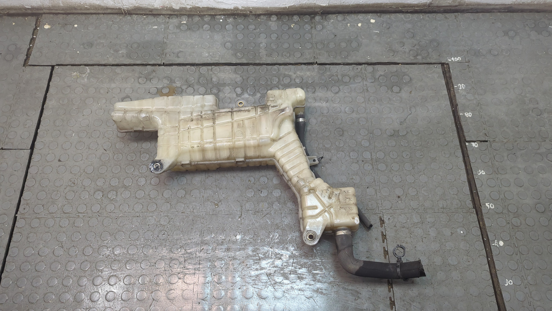 Бачок расширительный