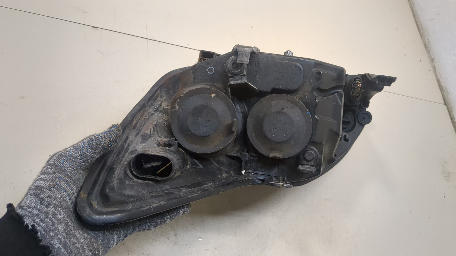 Фара правая