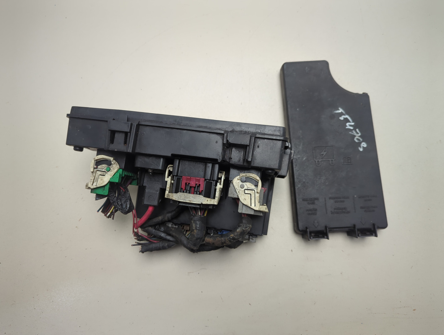 Блок предохранителей