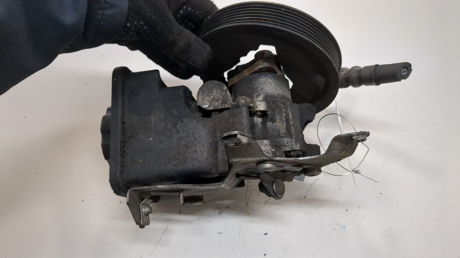 Насос ГУР (гидроусилитель руля)