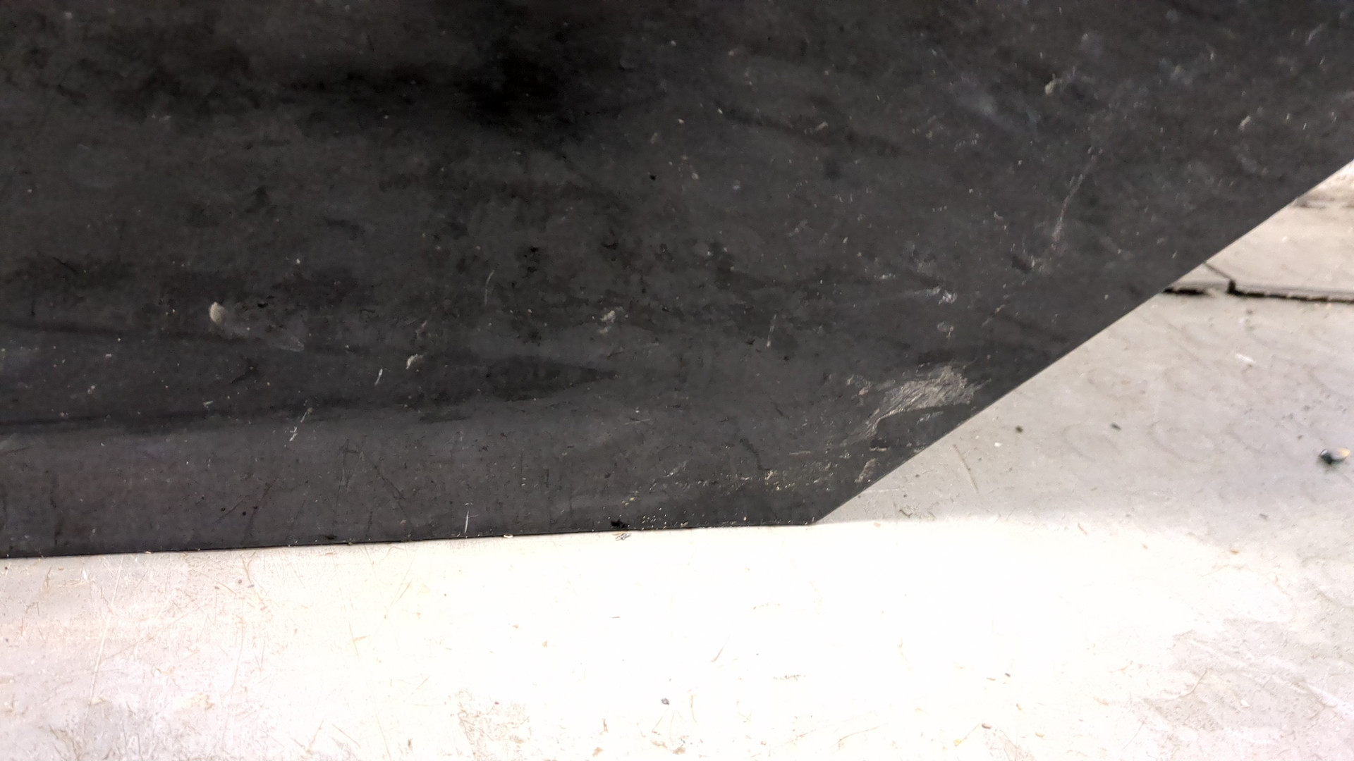 Дверь задняя левая