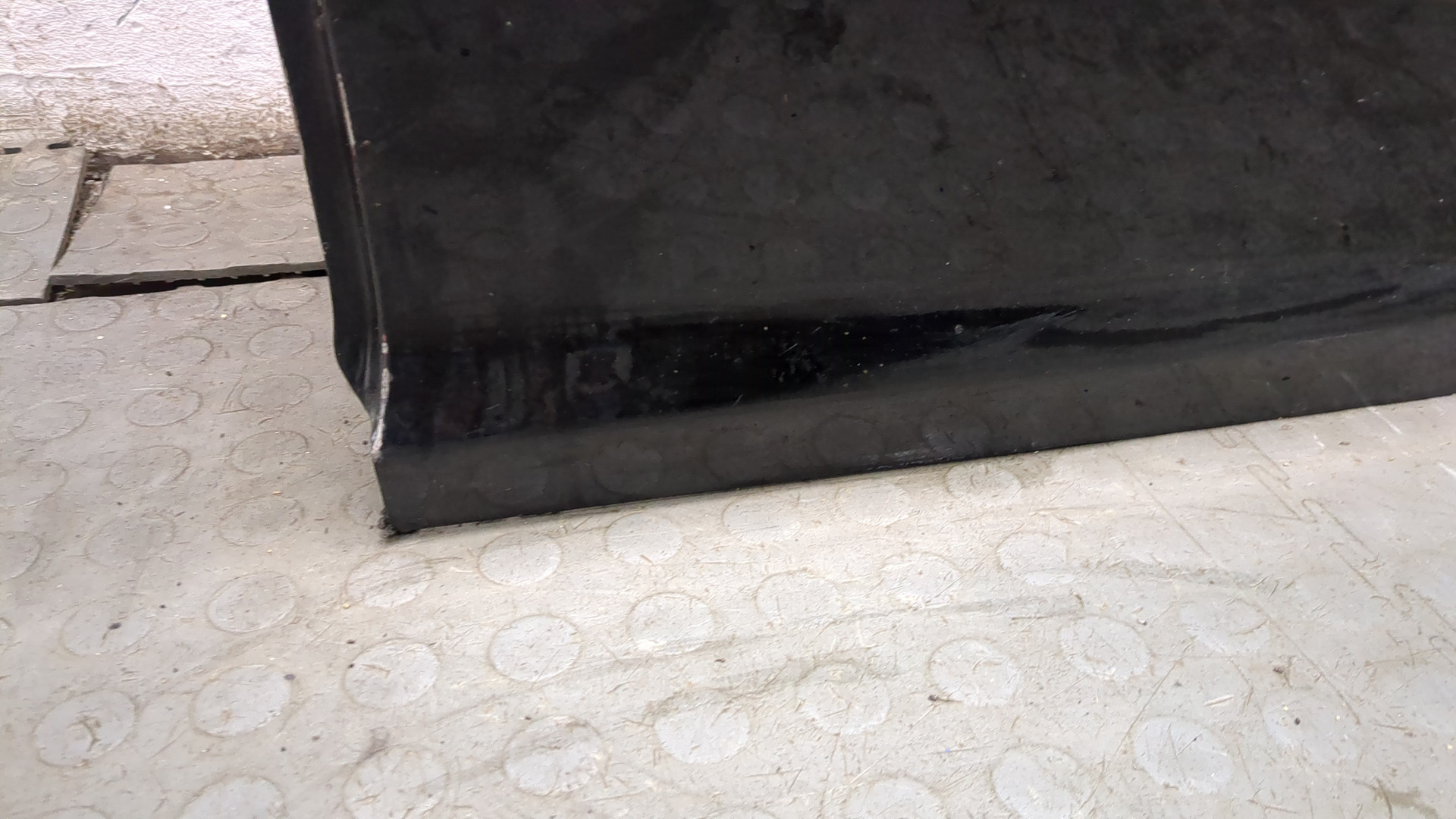 Дверь задняя левая