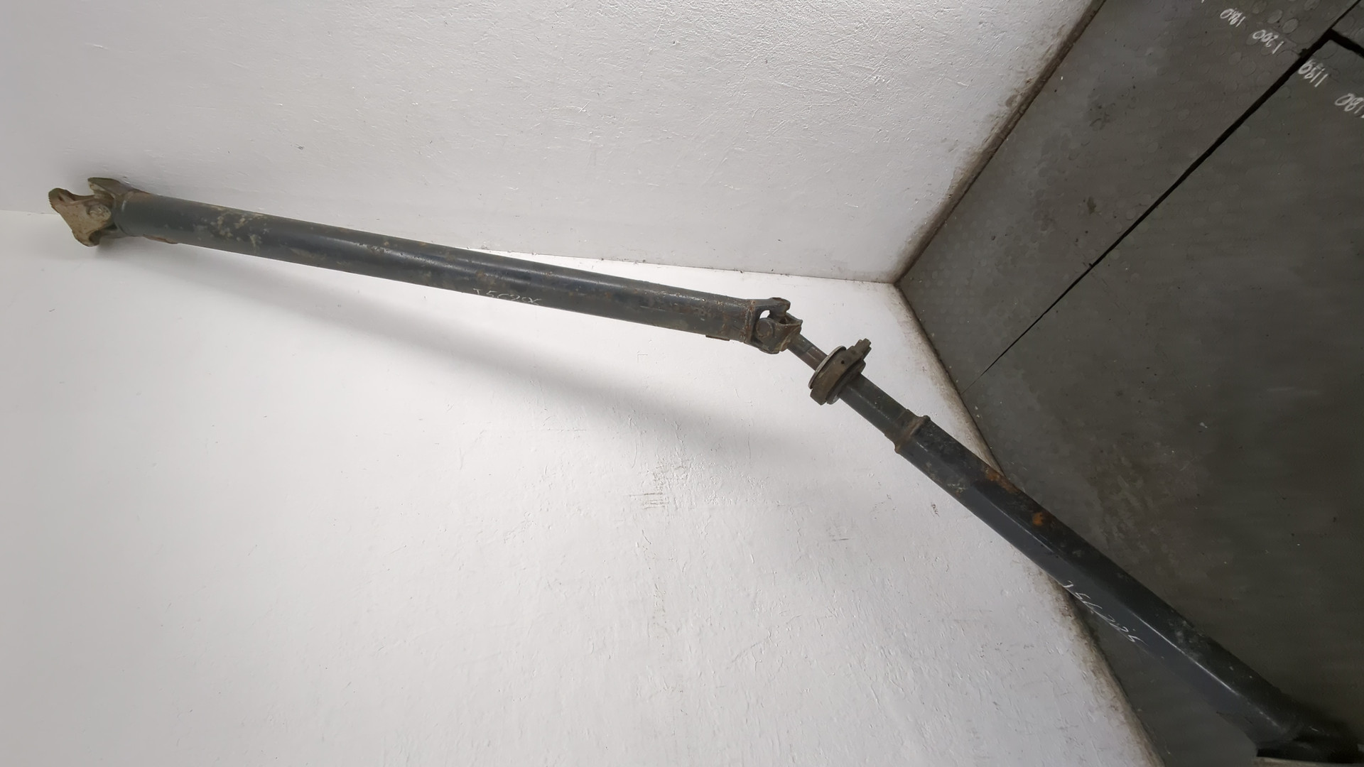 Вал карданный задний