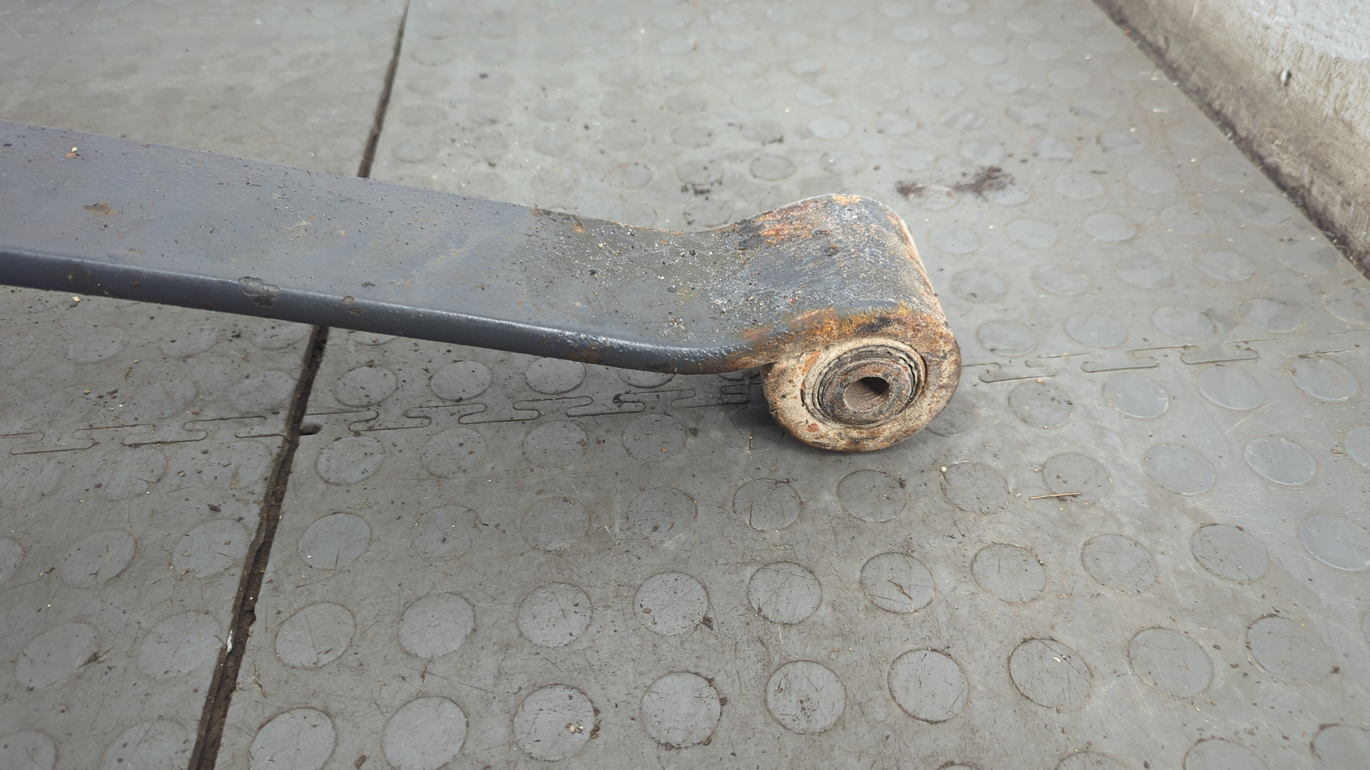 Рессора передняя