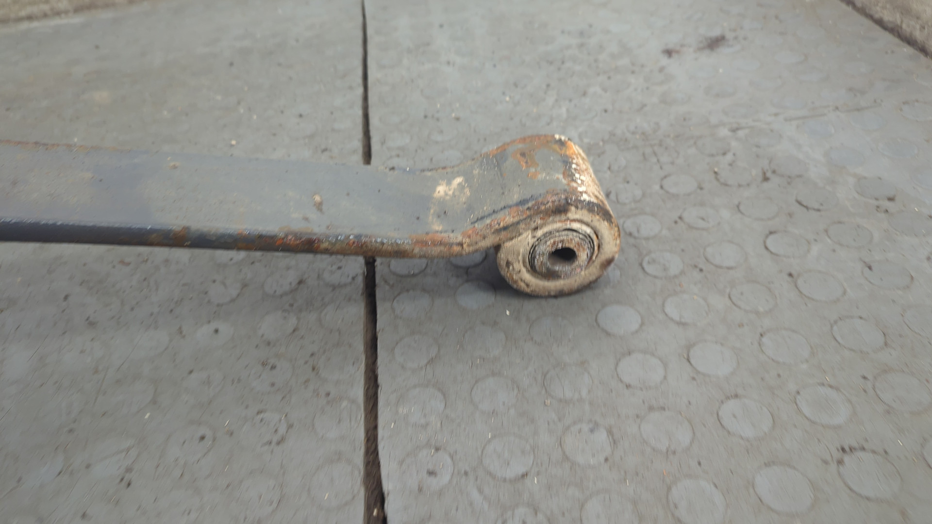 Рессора передняя