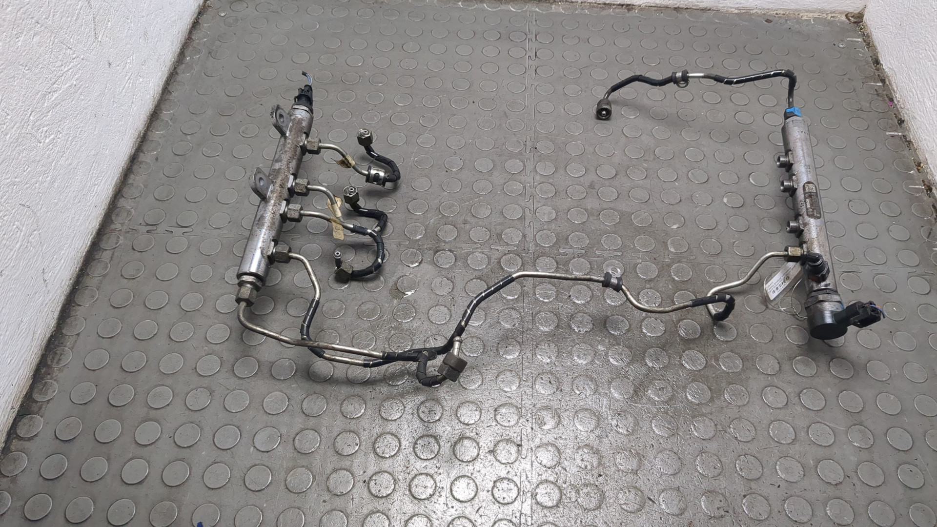 Рейка топливная (рампа)