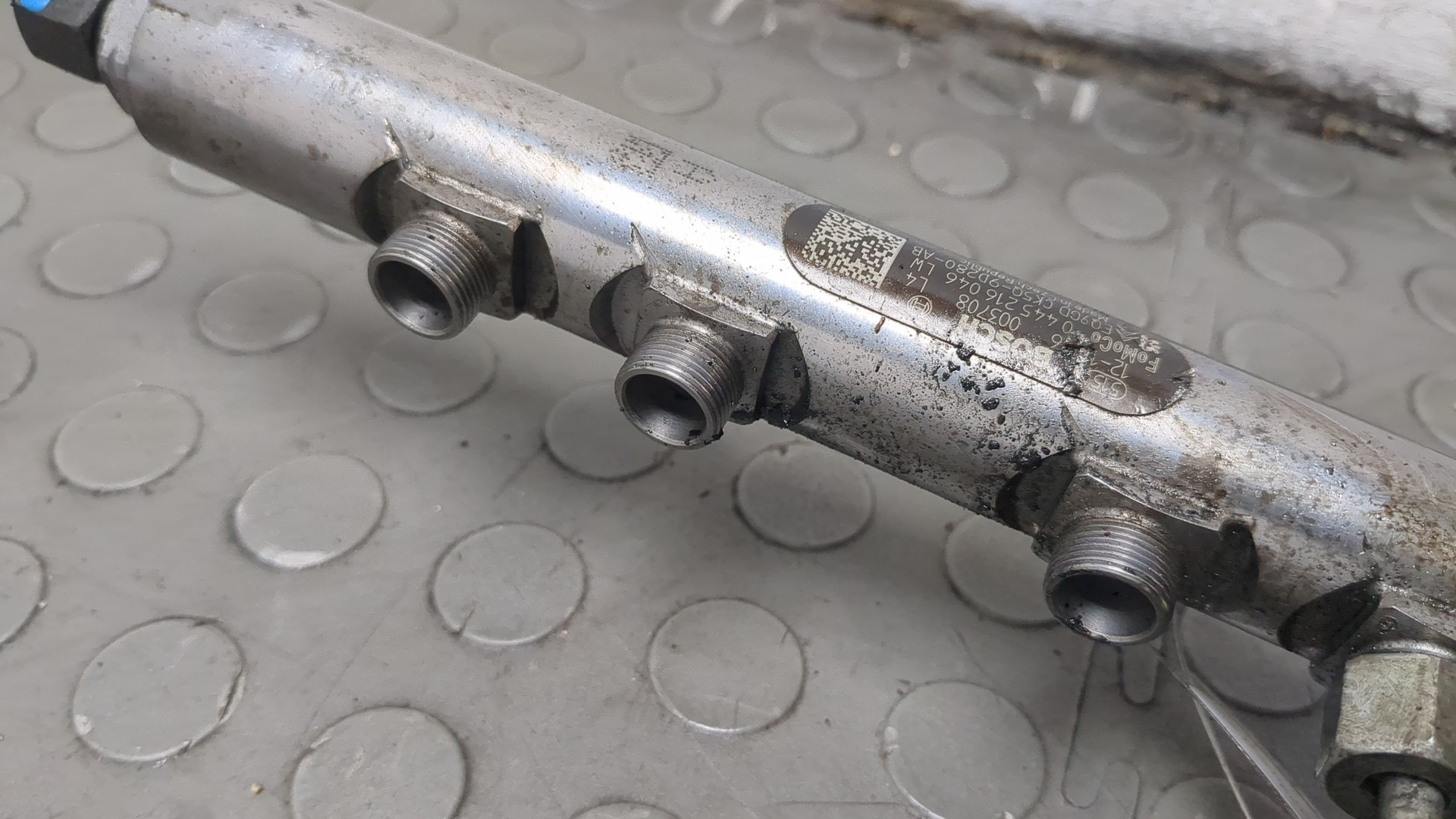 Рейка топливная (рампа)