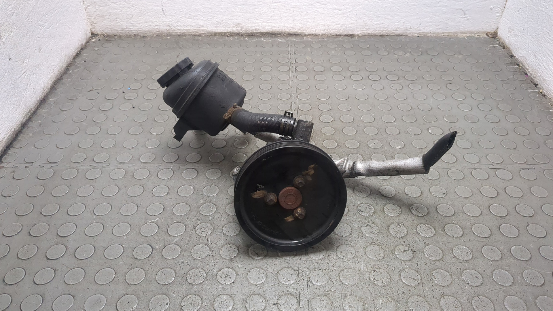 Насос ГУР (гидроусилитель руля)