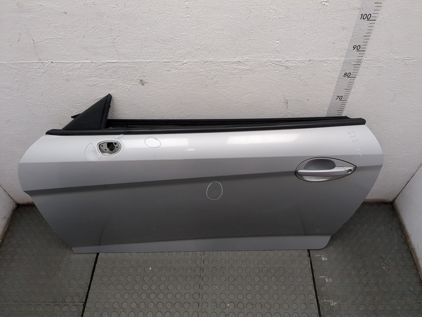 Дверь передняя левая